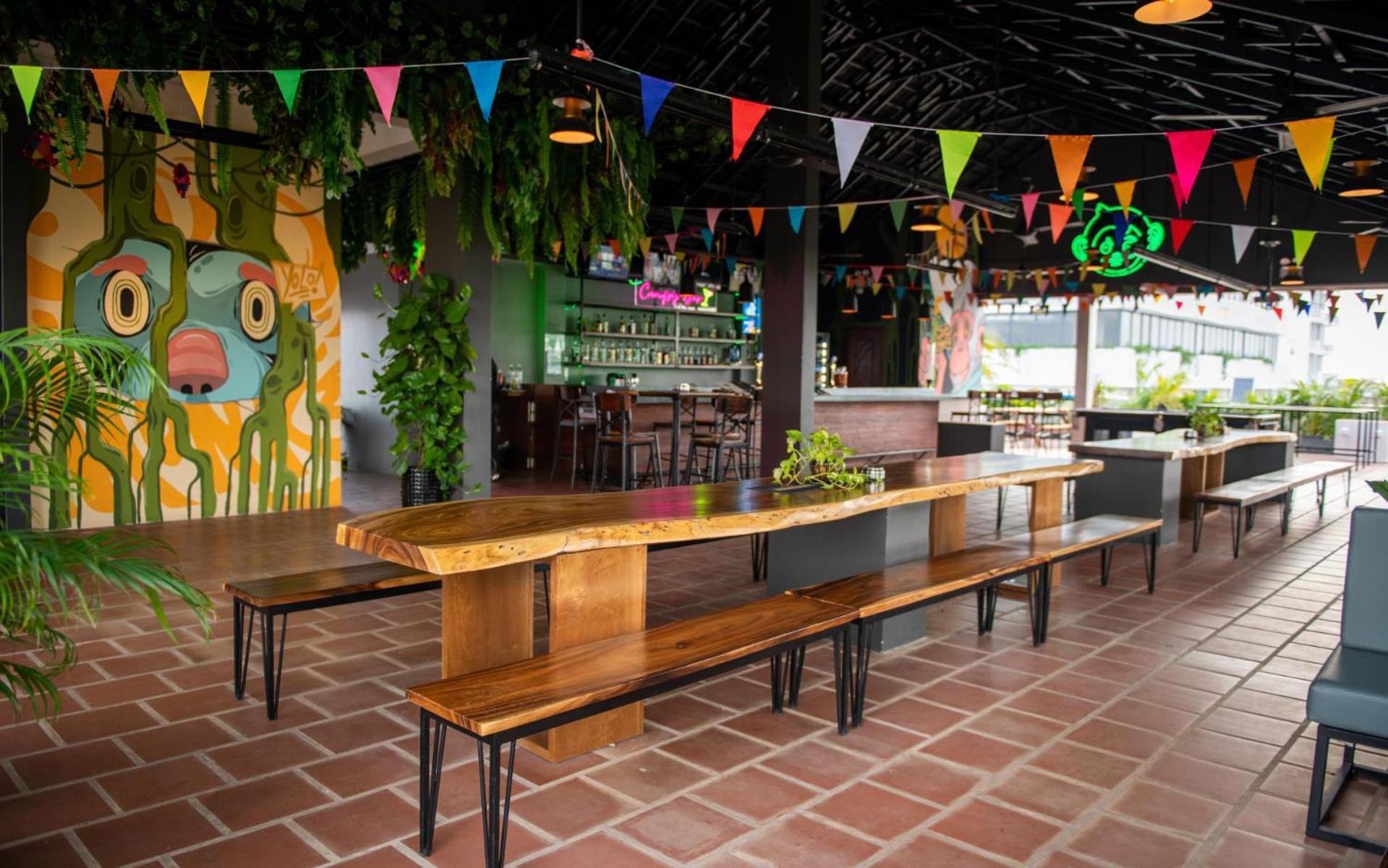 Mad Monkey Hostel