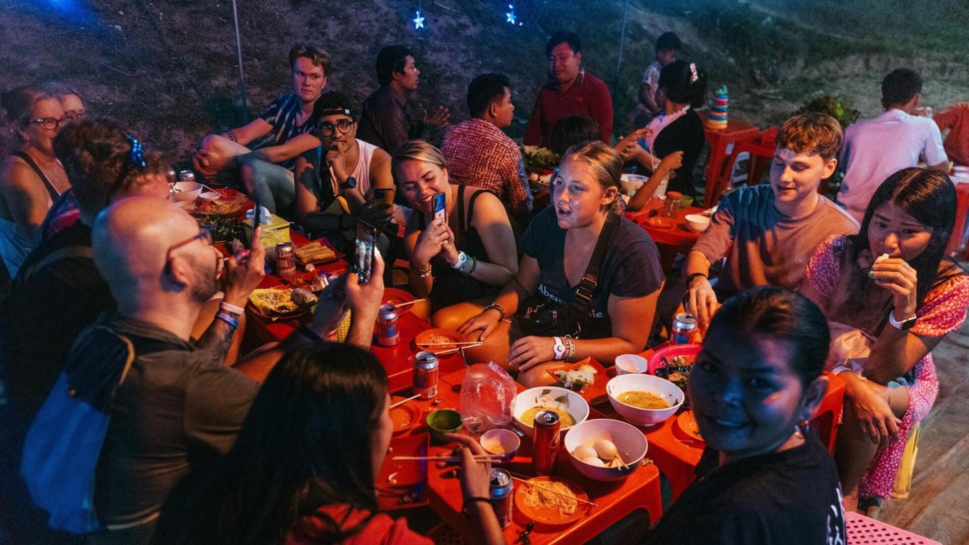 Mad Monkey Hostel Siem Reap